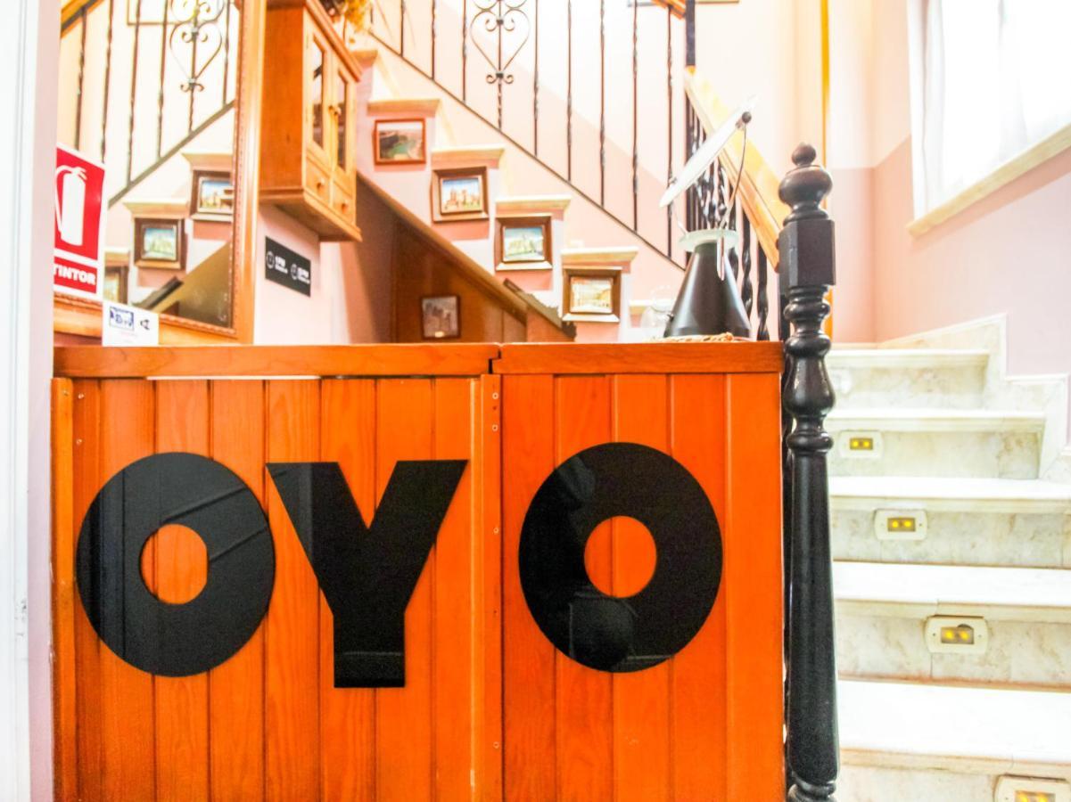 Oyo Hospedaje El Gato 세고비아 외부 사진